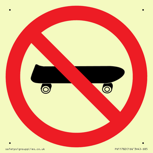 P924 Prohibition: No skateboarding